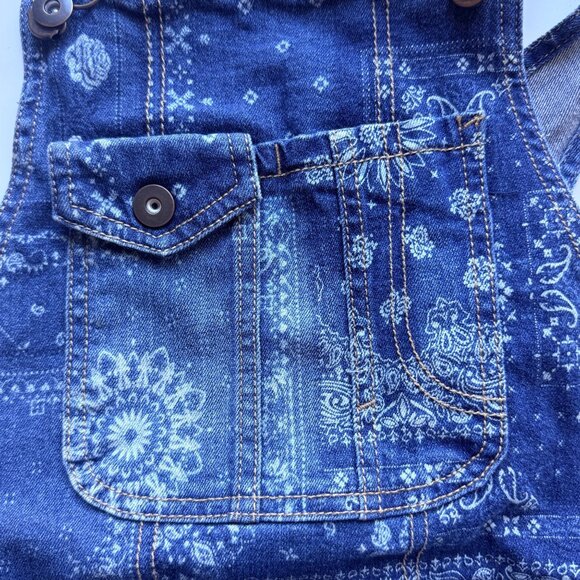No Boundaries Overalls Womens M Blue Bandana Denim Distressed Shorts - Picture 3 of 13